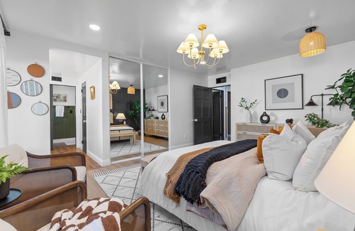 Northeast Anaheim House | Spacious 4-bedroom Luxury Villa near Disneyland and Socal Attractions