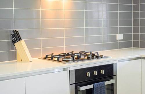 Cobbitty House | Spacious 4 Br Modern house WiFi & Parking