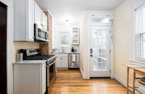 Old North Columbus House | Spacious 4BD 2BA Home Near OSU