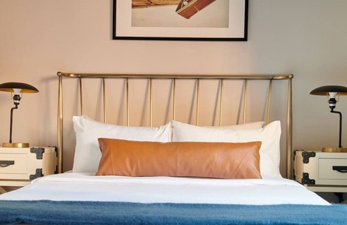 Beacon Hill Apartment | Spacious 4bed Loft | Downtown Boston | Beacon Hill