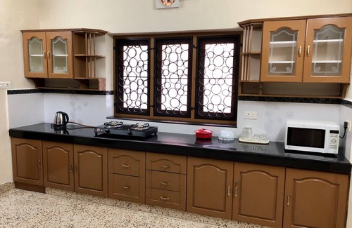 Statue Apartment | Spacious 4BHK AC Apartment, BedroomHallDiningKitchen, in the Heart of Trivandrum