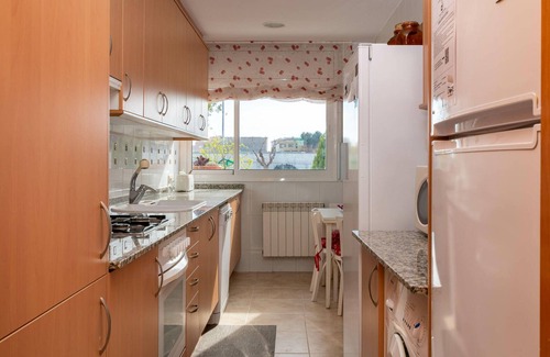 Creixell House | Spacious 4BR House in Creixell with Pool, Garden, and Terrace Near Beach