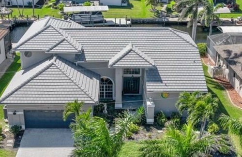 Pelican House | Spacious 5-bdrm house in delightful Cape Coral located on the Gulf of America