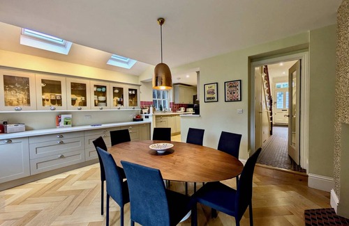 Tulse Hill House | Spacious 5-Bed Family Home Near Park