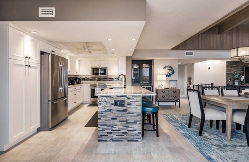 Sanibel Condo | Spacious 5-Bedroom Beachfront Condo with Stunning Gulf Views – Shorewood