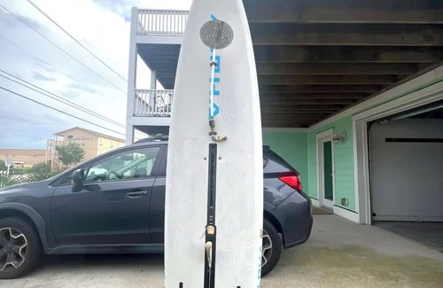 Kure Beach House | Spacious 5-bedroom house in charming Kure Beach with AC