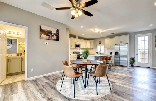 Central Arlington House | Spacious 5-bedroom house in charming Arlington with WiFi, AC