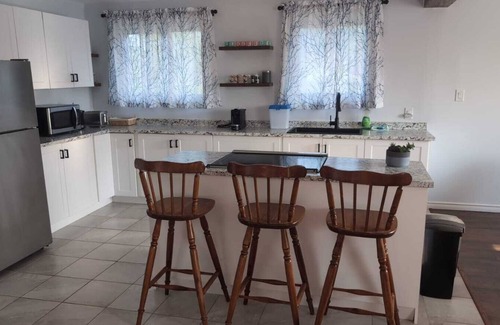 Welland House | Spacious 5-bedroom house, near attractions