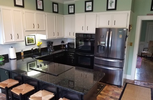 Martinez House | Spacious 5-bedroom house in the safest gated community in Augusta, Georgia.