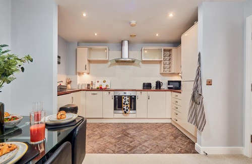 Headingley Apartment | Spacious 5 Beds House: Garden & FREE Parking - 中国搬迁n