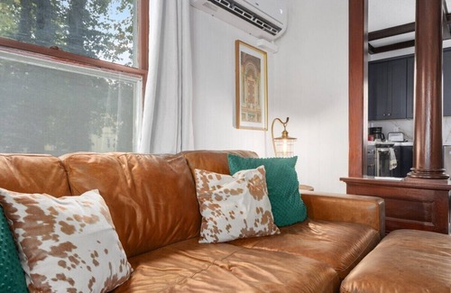 Olathe House | Spacious 5BR Home|KingBeds|FencedYard