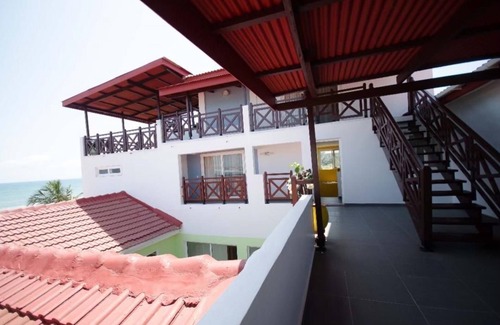 Victoria Borg House | Spacious 6-bedroom Beach house with pool at unique location