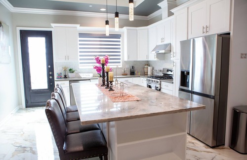 Midway City House | Spacious 8-bedroom house Near Disney and Knott's