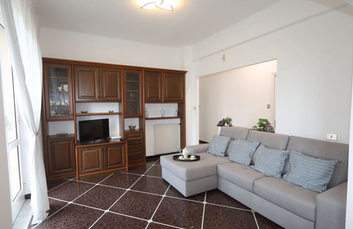 Arenzano Apartment | Spacious and bright apartment in Liguria just 3 minutes from the sea