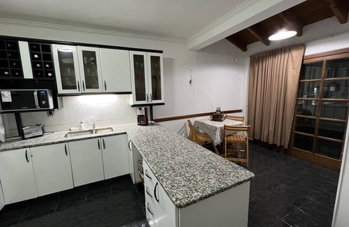 Mendoza City Center House | SPACIOUS AND EXCLUSIVE HOUSE IN THE CENTER, METERS FROM SAN MARTIN PARK AND DOWNTOWN MENDOZA