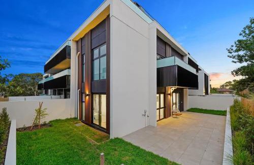 Burwood Apartment | Spacious and Modern 2BR in Prime Location Burwood