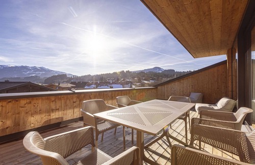 Oberndorf bei Kitzbuhel Apartment | Spacious apartment in Tyrol with terrace