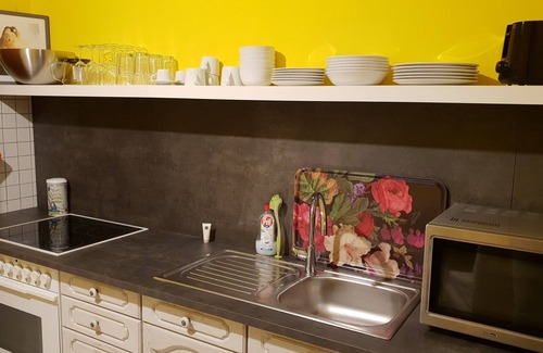 Ruesselsheim Apartment | Spacious apartment of 92sqm, * Airport * Messe * Frankfurt * Opel