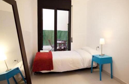 El Coll Apartment | Spacious apartment for families near Park Guell