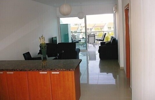Potamos tis Germasogeias Apartment | Spacious apartment. Gated in Limassol district area close to all amenities