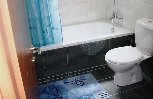 Potamos tis Germasogeias Apartment | Spacious apartment. Gated in Limassol district area close to all amenities