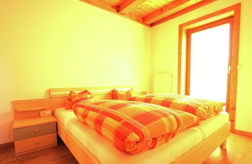 Mittersill Apartment | Spacious Apartment in Mittersill with close to Skiing Points
