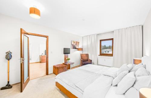 Plzen 3 Apartment | Spacious apartment in perfect location 52m2