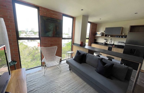 Lafayette Apartment | Spacious Apartment w/Americana Street View