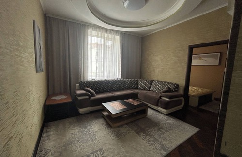 Oktyabrsky District Apartment | Spacious apartment near railway station