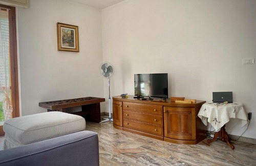 Borgo Apartment | Spacious Apartment with Air Conditioning