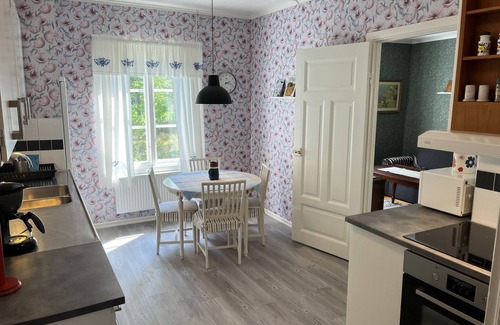 Vimmerby Apartment | Spacious apartment with lake view only 15 minutes from Vimmerby | SE05089