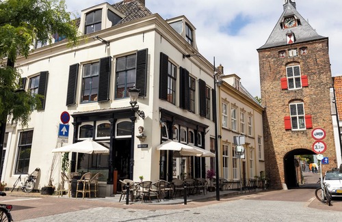 Vianen Apartment | Spacious appartment in monumental building