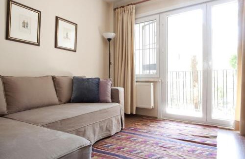 Emin Sinan Apartment | Spacious Balcony Suite Sultanahmet - Aslan Apartments