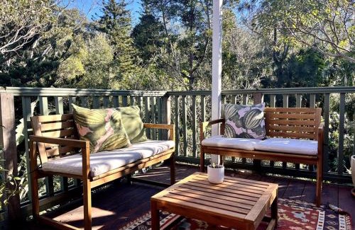 Clovelly Apartment | Spacious Beachside Apartment