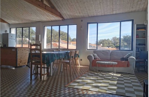 La Tranche-sur-Mer Apartment | Spacious, bright apartment very close to the beach