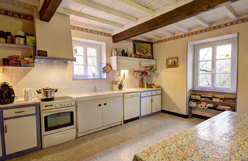 Saint-Alban-les-Eaux Cottage | Spacious cottage with garden and fireplace in Saint-Alban-les-Eaux