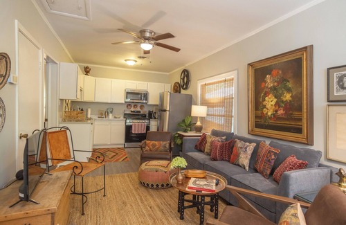 Midtown House | Spacious Central Gardens House and Carriage House