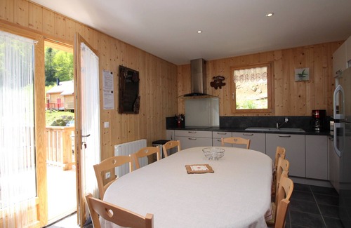 Mont-Dore Ski Chalet | Spacious chalet with terrace, Wi-Fi and parking