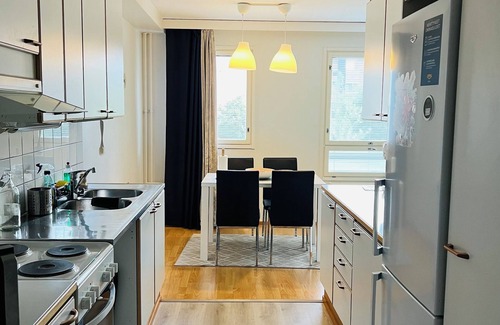 Ruoholahti Apartment | Spacious City Retreat with Private Sauna