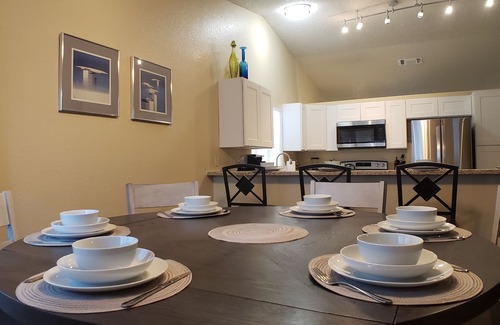 Tucson House | 💖Spacious,Clean&Comfy|King Bed|Carport|AC|PetsOk