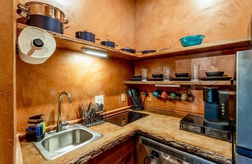 Virgin RV Rental | Spacious Cliff Dwelling Near Zion – 10 Min Drive