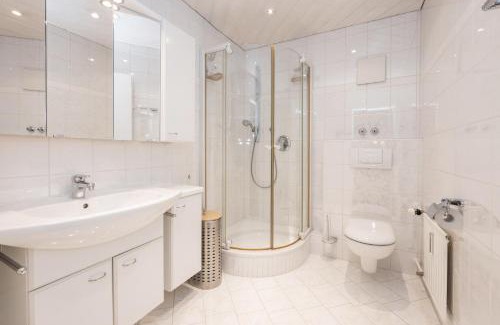 Mittelberg Apartment | Spacious Corner apartment in Aparthotel Kleinwalsertal