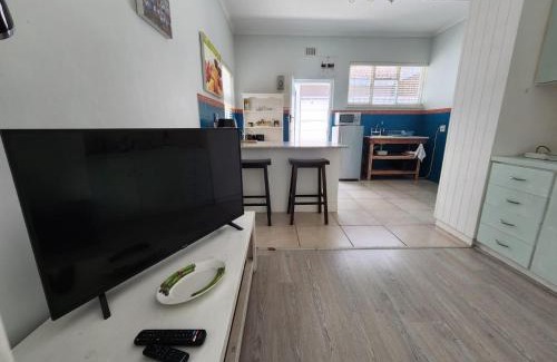 Bloubergstrand Apartment | Spacious cottage near Bloubergstrand beach