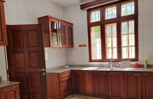 Mbezi Beach House | Spacious delight 8 bedrooms villa with swimming pool and fast wi-if