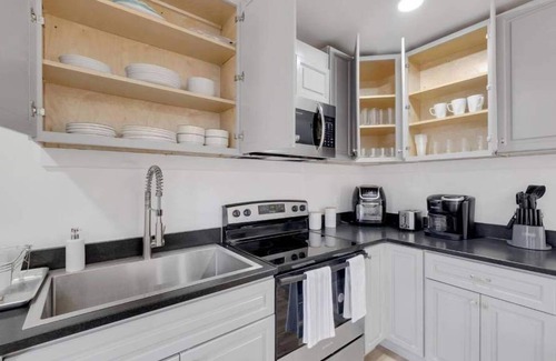 South Nashville House | Spacious Duplex in Prime Nashville Location