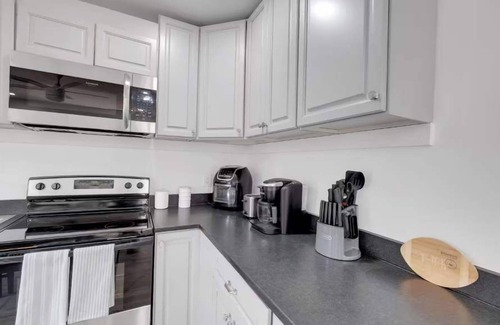 South Nashville House | Spacious Duplex in Prime Nashville Location