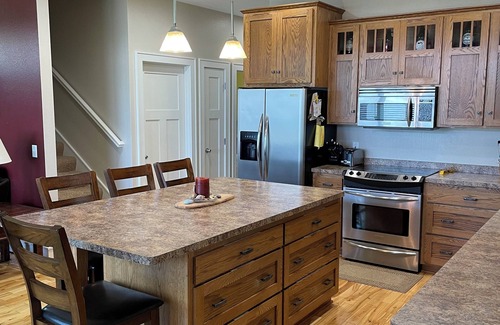 Brainerd House | Spacious, family-friendly home on beautiful North Long Lake! Enjoy Lake Daze!