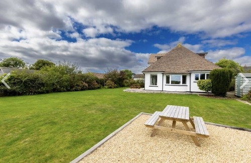 Newton Ferrers House | Spacious Family Home With Amazing View