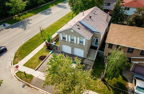 Brampton House | Spacious family-sized unit in the heart of Brampton