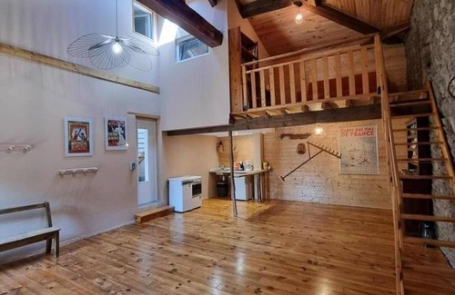 Saint-Denis-sur-Coise Cottage | Spacious cottage with spa, sleeps 10, in Saint-Denis-sur-Coise